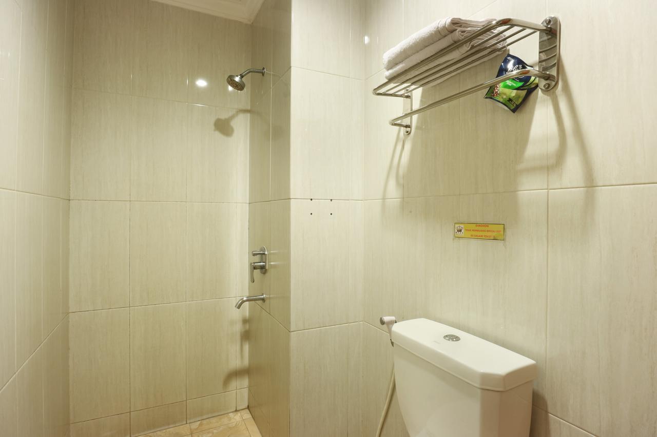Raja Residence Jakarta Zimmer foto